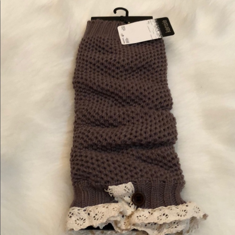 NWT Kensie brown and ivory crochet leg warmer